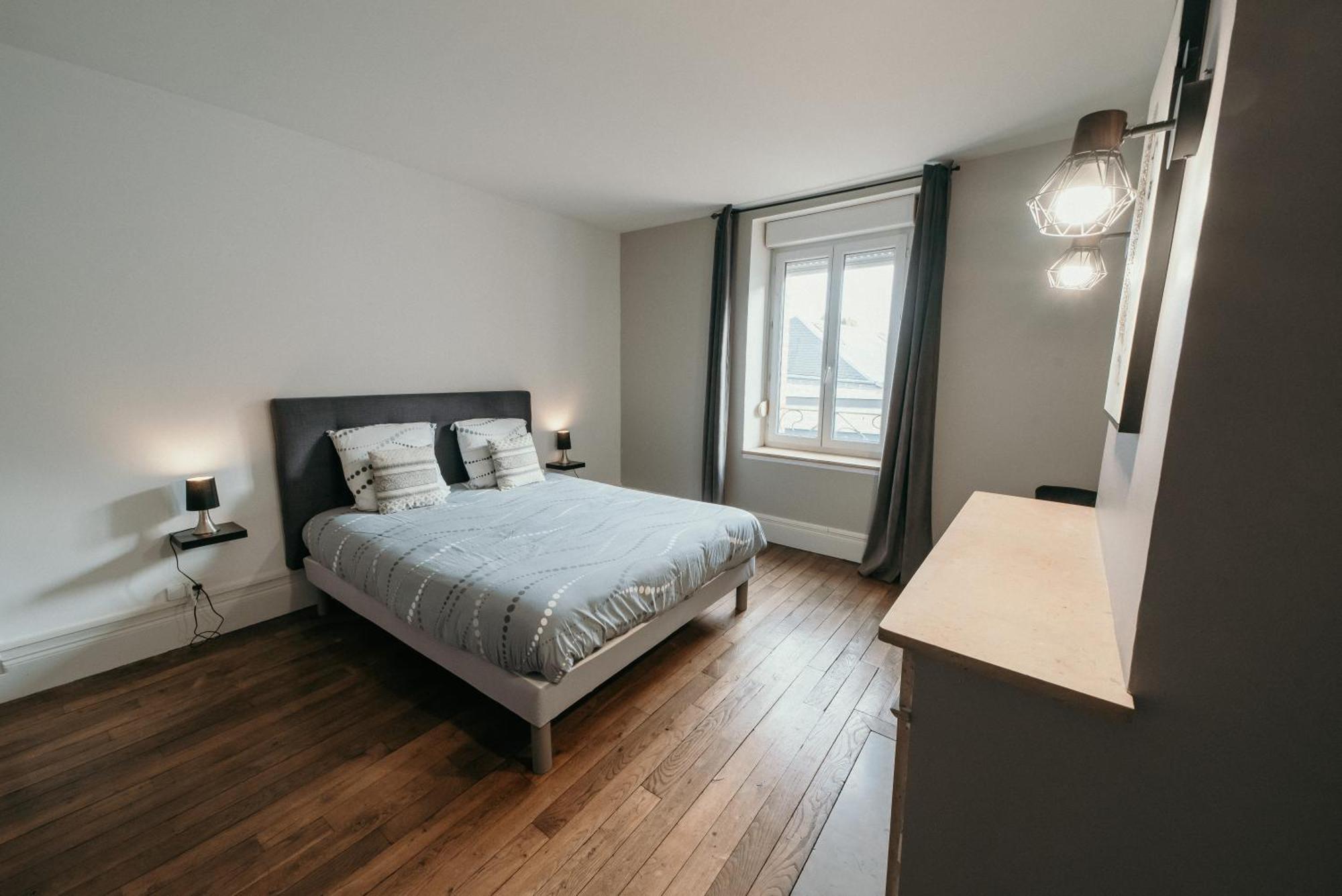 Appartement D'Alexandre Hyper Centre-Ville Charleville-Mézières エクステリア 写真