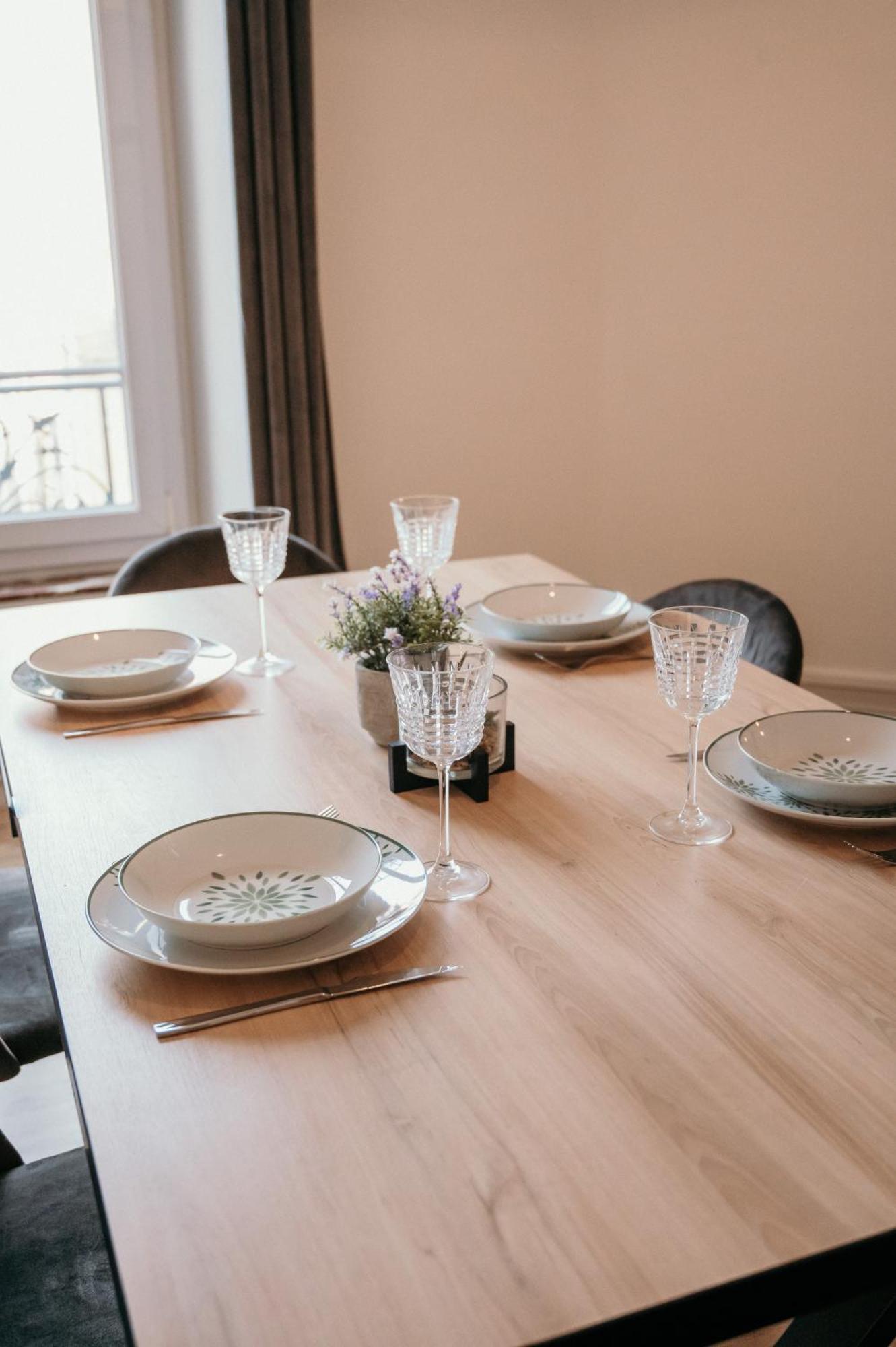 Appartement D'Alexandre Hyper Centre-Ville Charleville-Mézières エクステリア 写真